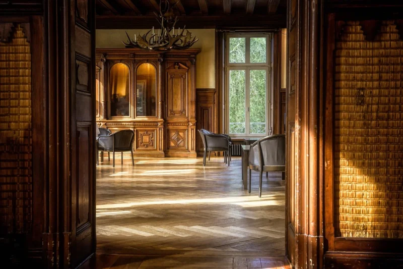 Tapeta Brodsworth Avington — klasyczna elegancja do twojego wnętrza